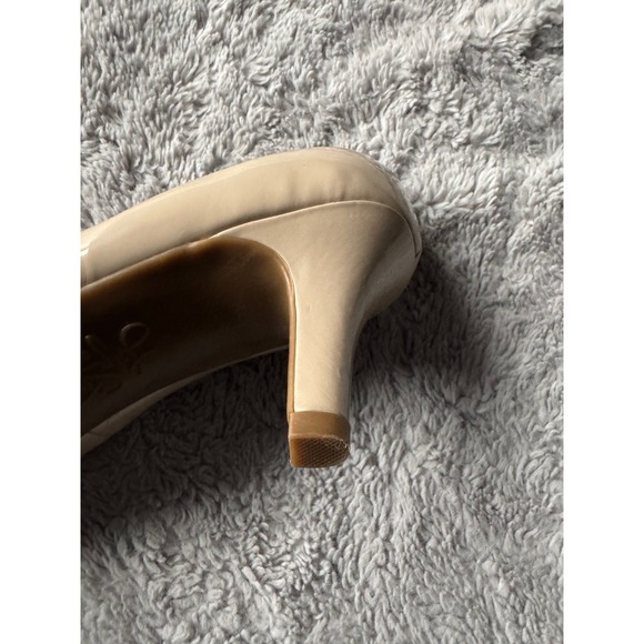 LifeStride Soft System Nude Beige Patent Round Toe Kitten Heel Pumps Womens - Picture 8 of 11